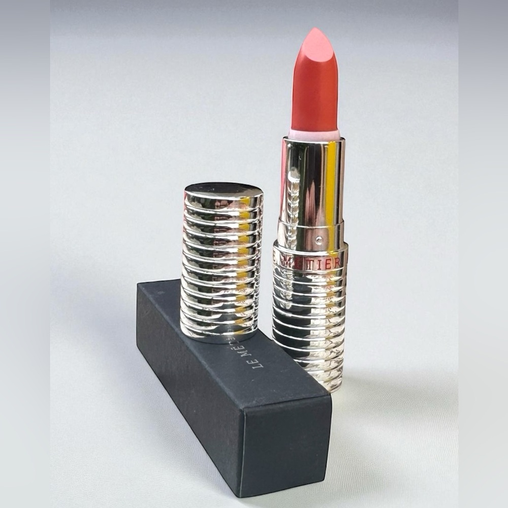 Le Metier De Beaute Hydra-Creme Lipstick BOTTICELLI ANGEL. RARE. NEW IN BOX.